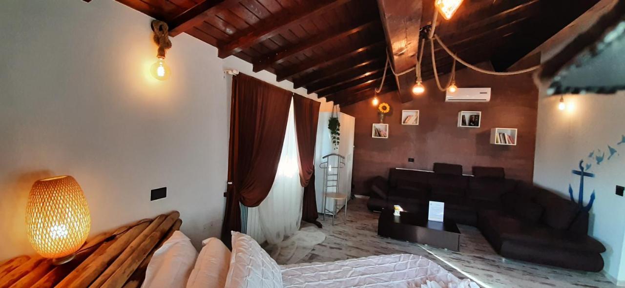 Essenziale Bed & Breakfast Castell'Anselmo Ngoại thất bức ảnh