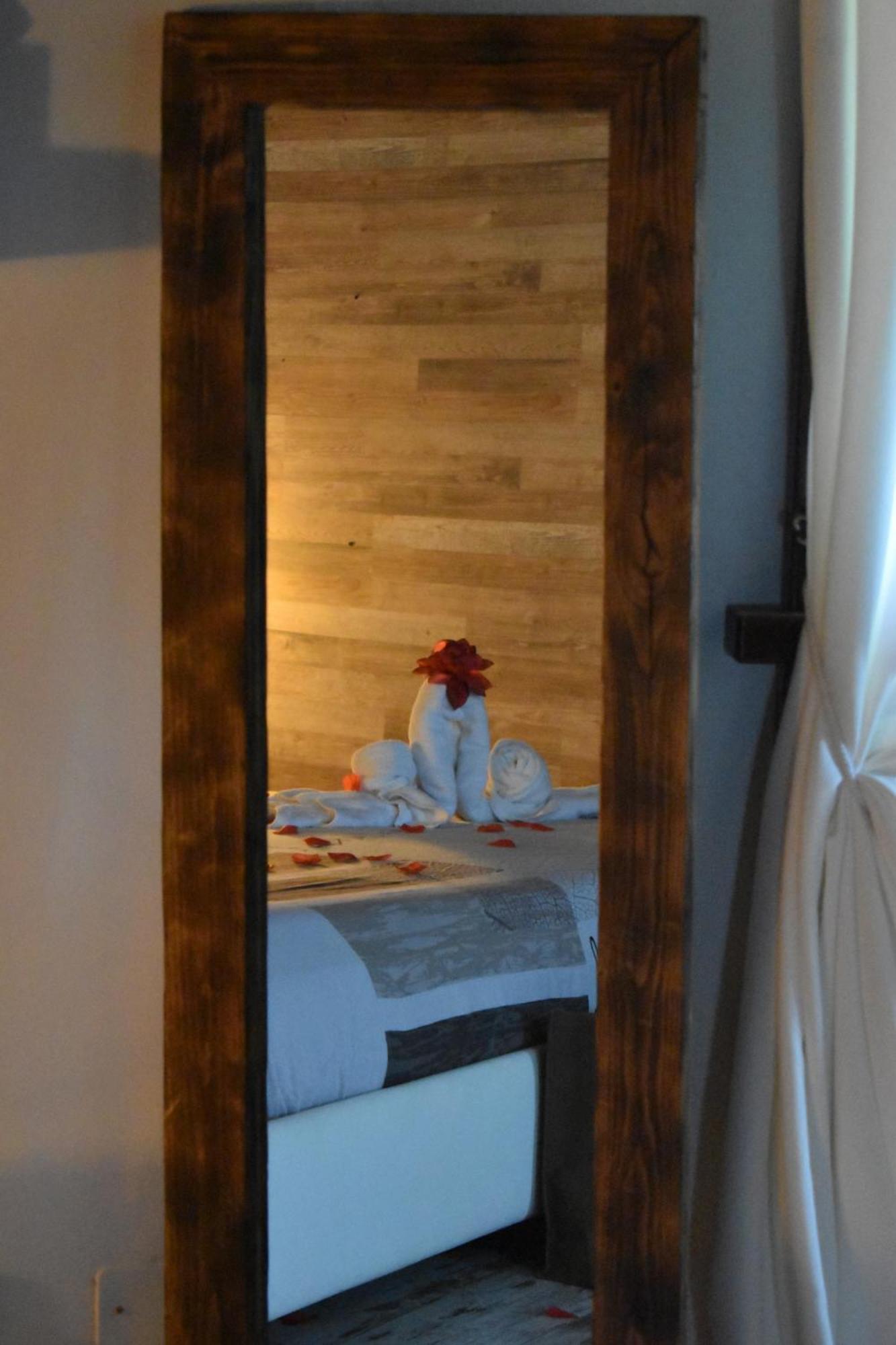 Essenziale Bed & Breakfast Castell'Anselmo Ngoại thất bức ảnh