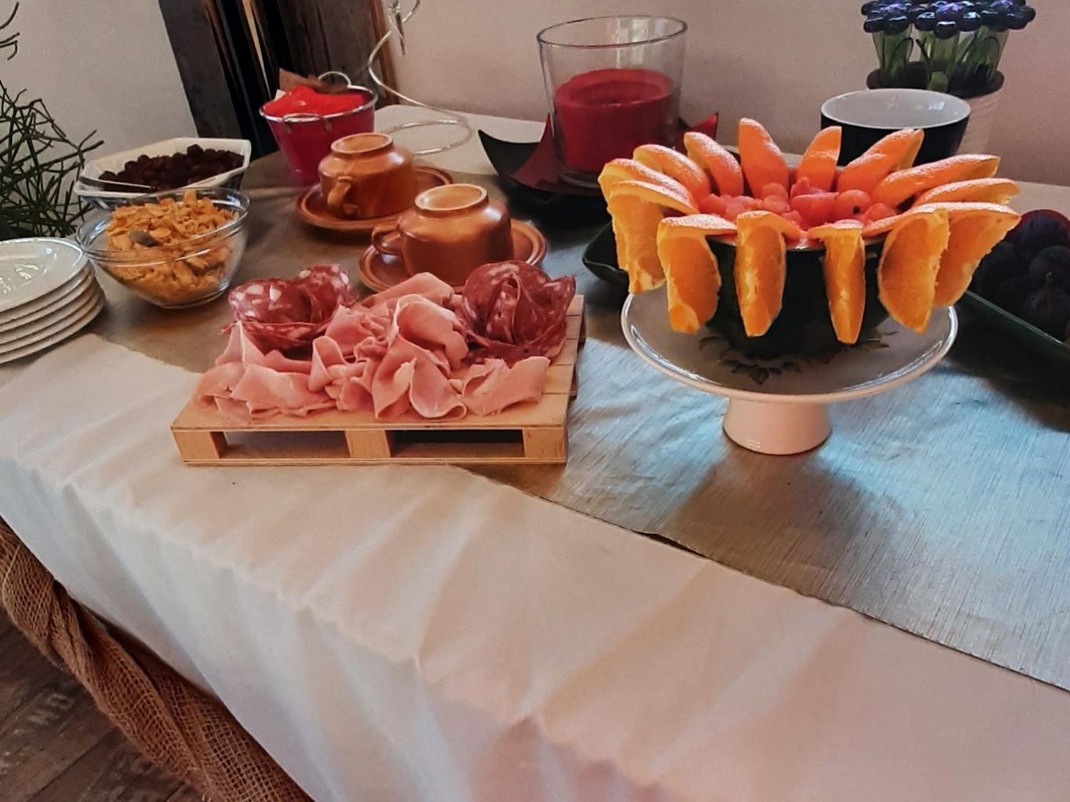 Essenziale Bed & Breakfast Castell'Anselmo Ngoại thất bức ảnh