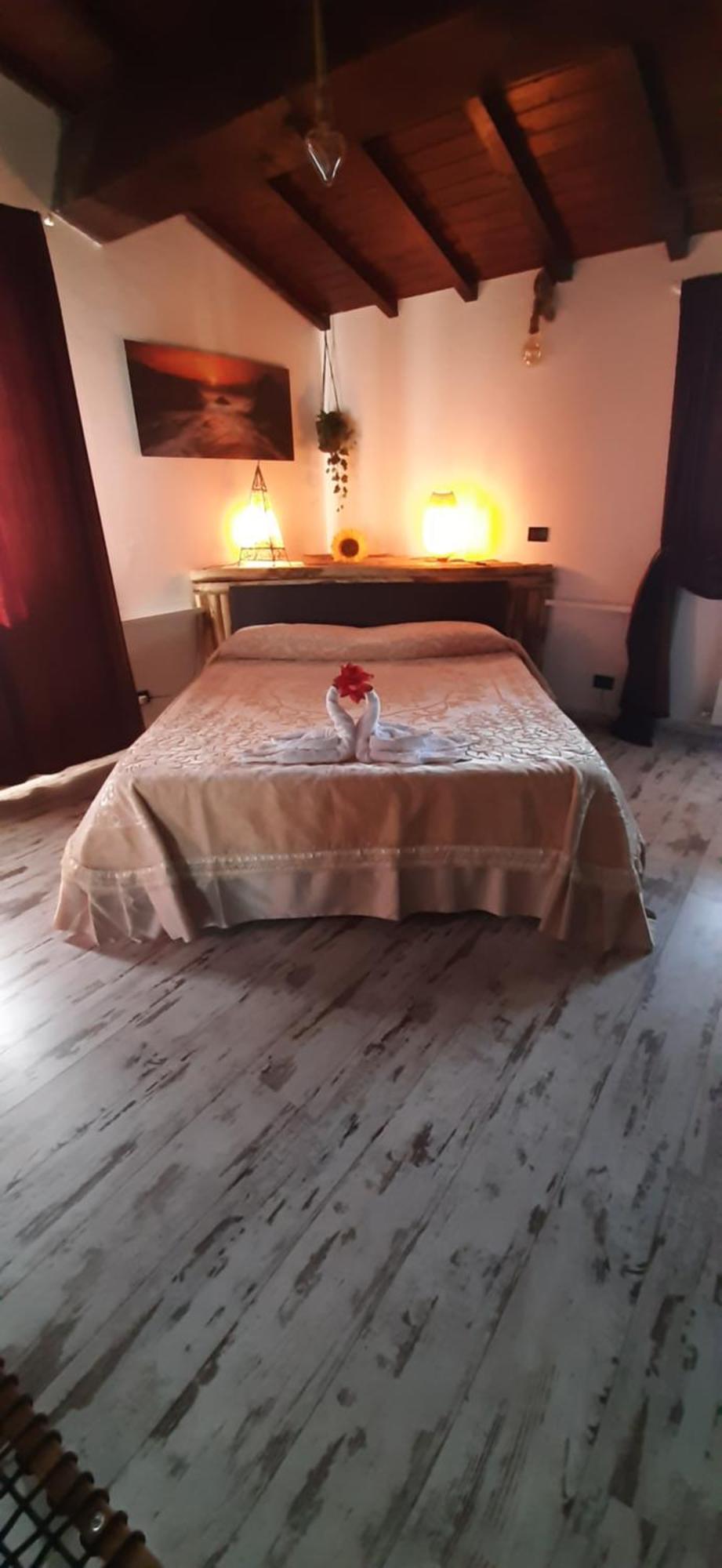 Essenziale Bed & Breakfast Castell'Anselmo Ngoại thất bức ảnh